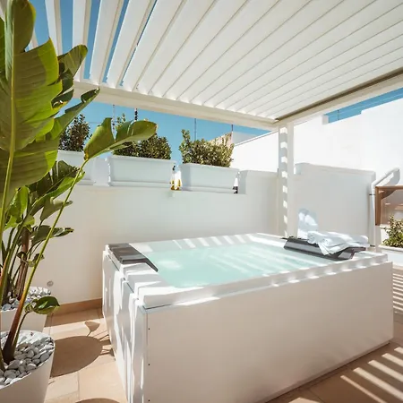 Apartment Bianca Altomare Sea View Terrace & Pool - Housea